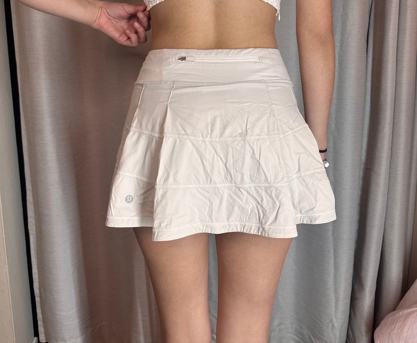 White Lululemon Run Pase Rival Skirt